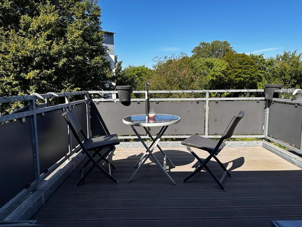 A&V Apartments Wunderschoene Rheinblick Wohnung Zum Entspannen Apt Ela Дуйсбург Екстер'єр фото
