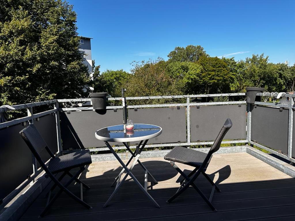 A&V Apartments Wunderschoene Rheinblick Wohnung Zum Entspannen Apt Ela Дуйсбург Екстер'єр фото